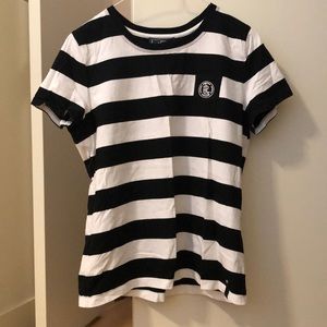 Ralph Lauren t shirt. Size L